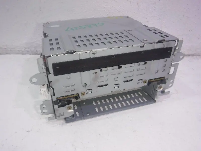 Cambiador Discos Compactos Gj6j-66-Eg0 Mz 3 Mz 6 Mpv Mx5 Protege Tribute 1