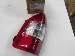 Faro Pos Dmax 05-08 Rh 10250-F10250 1