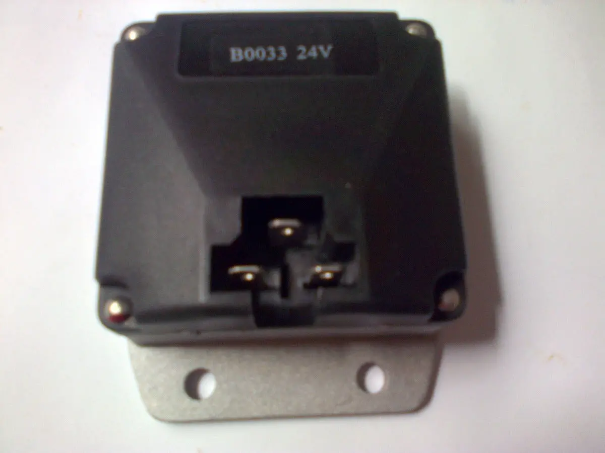 Regulador Alternador B0033 Bosch 24V 3T-Rga033 1