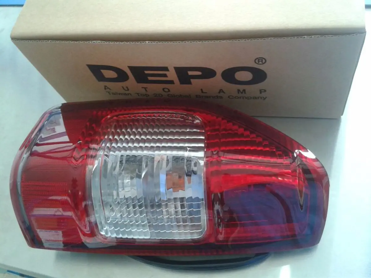 Faro Post Rj Claro Led Dmax 14- 07-19002 Rh-F07190021r 1