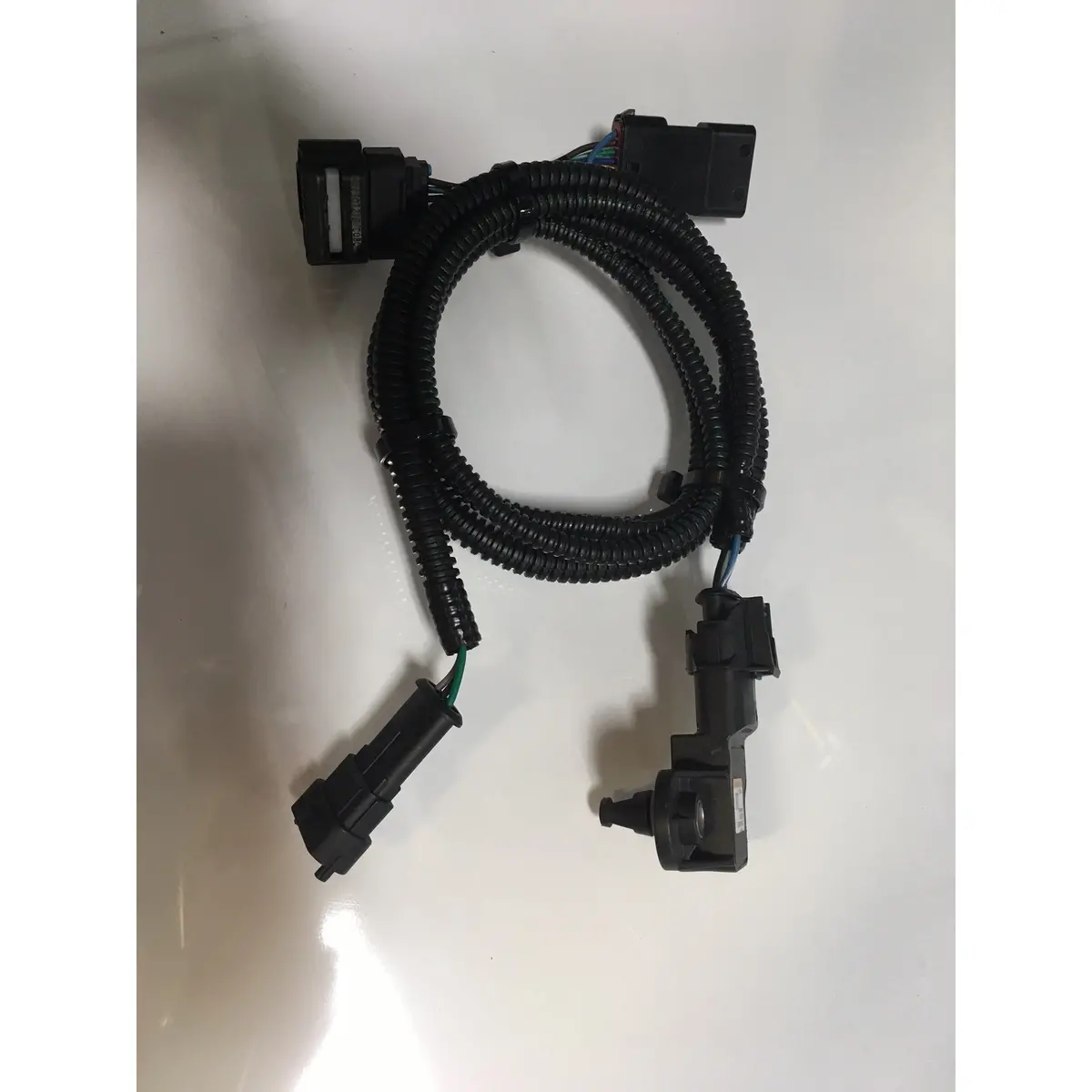 2.5 Bar Lt4 T-Map Breakout Harness Extension 1