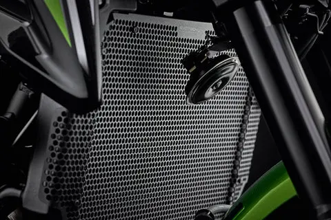 Evotech Performance Radiator Guard For 2017-2024 Kawasaki Z900 / Z900 Se 1