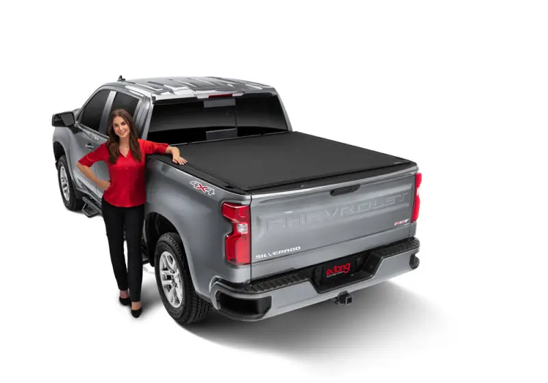 Extang Xceed Tonneau Cover For 2014–2018 Chevrolet/Gmc Silverado/Sierra 1500 (5'8" Bed) 1